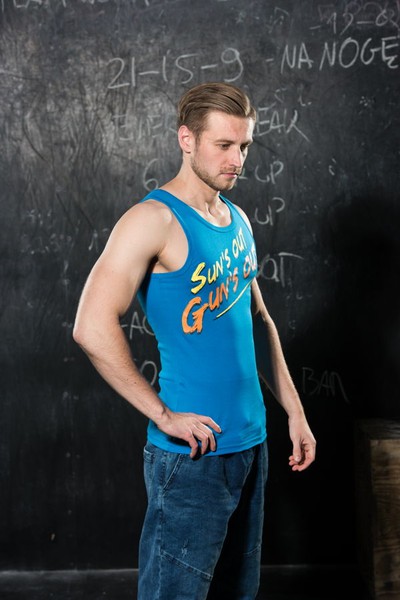 Niebieska męska koszulka na ramiączkach TANK TOP SUNS BLUE https://www.trec.pl/media/catalog/product/k/o/kosz